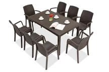 Mobili marroni in technorattan Houston/Indiana per 8 persone